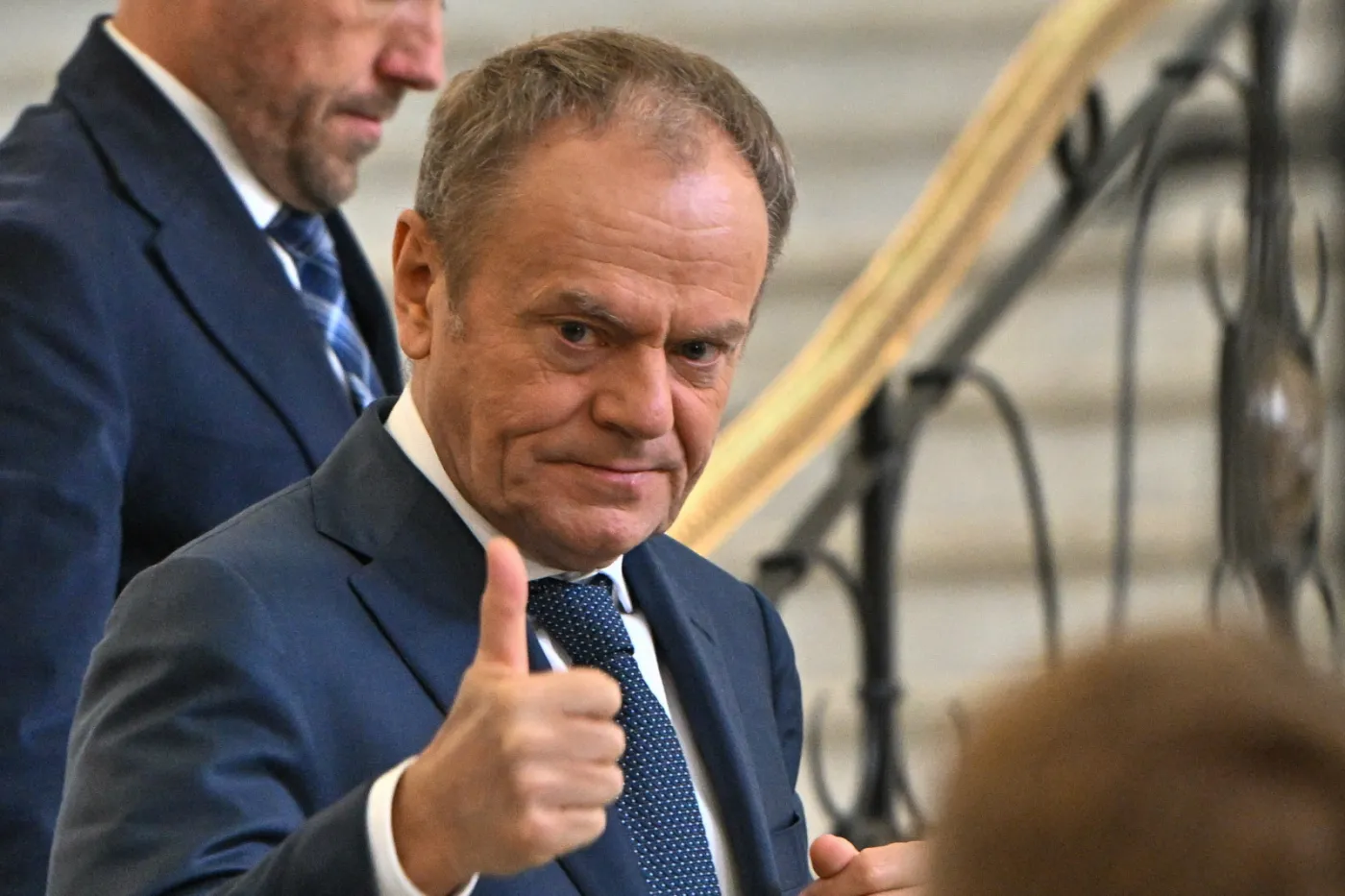 Duda ułaskawił kolejnych funkcjonariuszy CBA. Premier komentuje