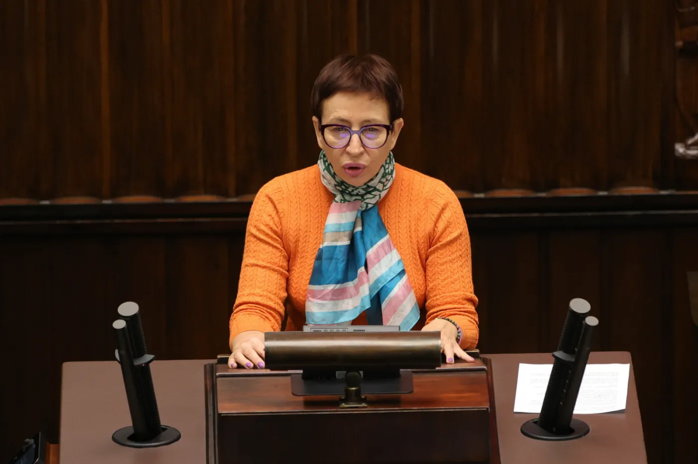 Lewica i Konfederacja krytycznie o polityce Morawieckiego w sprawie KPO
