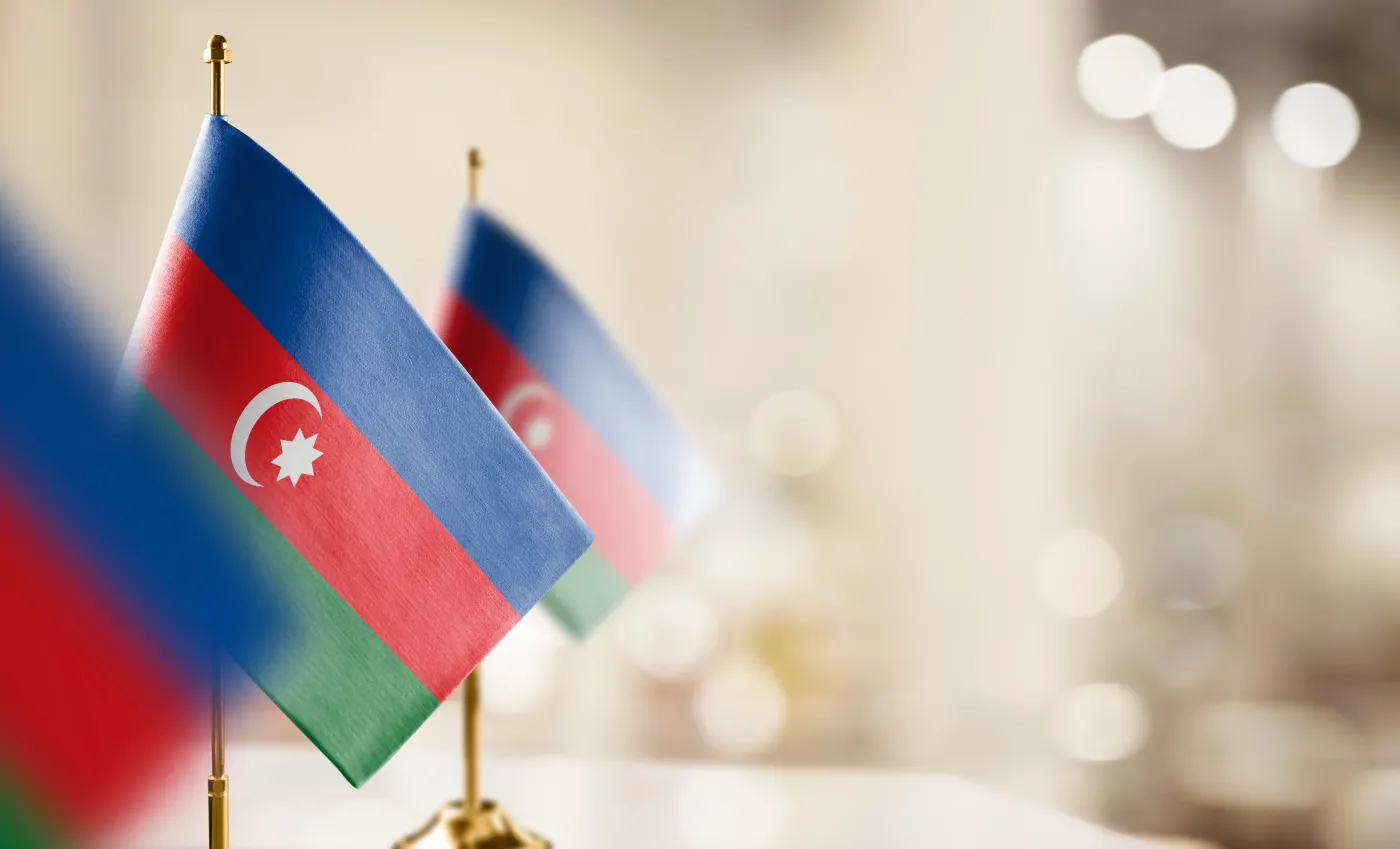 Tak Rosja omija embargo. Luksusowe samochody trafiają przez Azerbejdżan