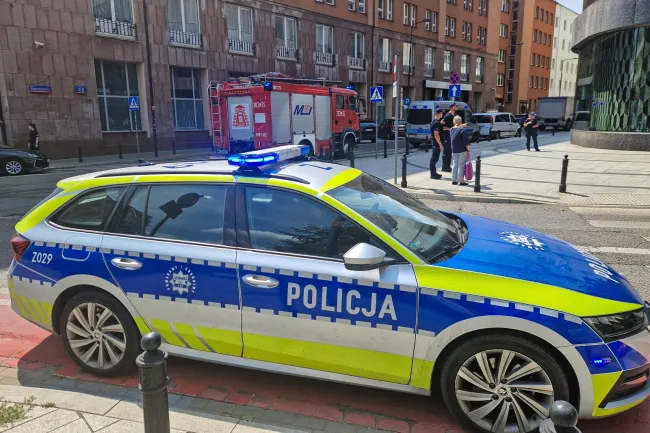 Białorusin wszedł do MRPiPS. Miał nóż