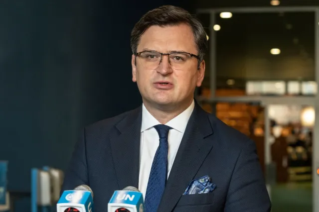 Kułeba: Rosja powinna przestać bawić się głodem na świecie