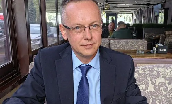 Były sędzia NSA zamieszkał w elitarnej dzielnicy Łukaszenki? Białoruskie media spekulują