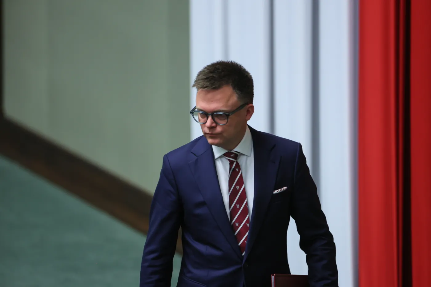 Hołownia apeluje: Polaryzacja i agresja niszczą spoistość Polski w obliczu zagrożeń