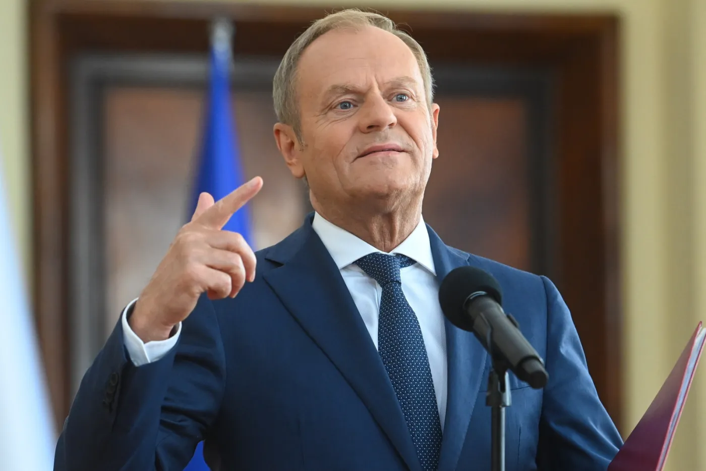 Tusk o aktach sabotażu w Polsce: W areszcie mamy dziewięciu podejrzanych o działanie na zlecenie Rosji