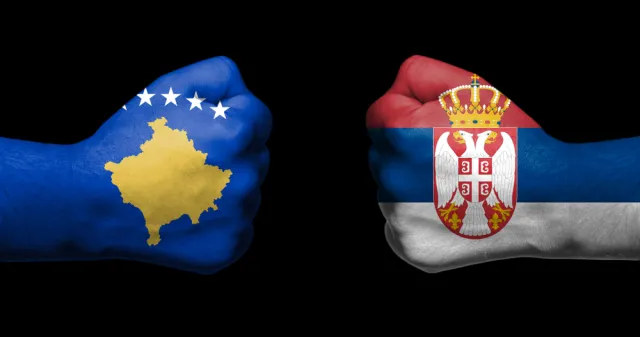 Premier Kosowa o realnym ryzyku wojny: Serbia rozwija współprace z Chinami, Rosją i Iranem