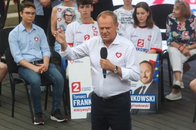 Tusk o Kaczyńskim: Jarosławie, skończyłeś jako ojciec chrzestny Funduszu Sprawiedliwości