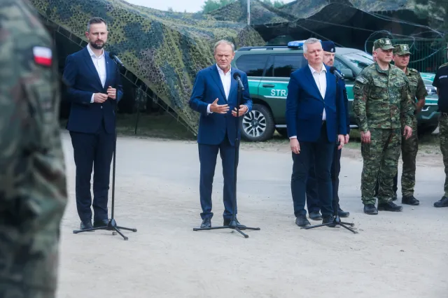 Tusk o ataku hakerskim na PAP: Ilustruje rosyjską strategię destabilizacji przed wyborami do PE