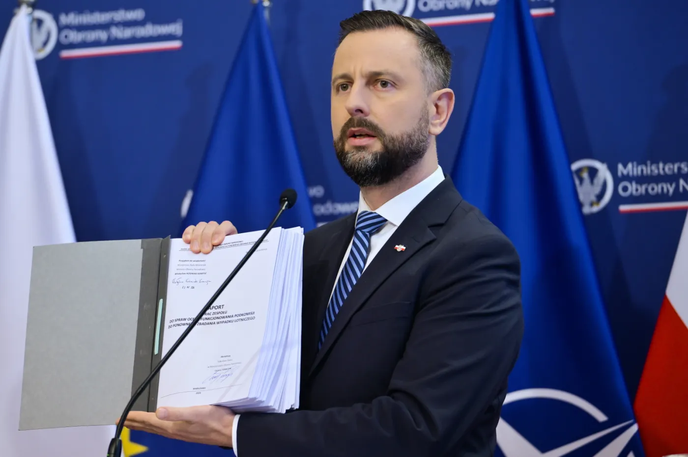 Tyle kosztowała podkomisja smoleńska. Wicepremier pokazał raport