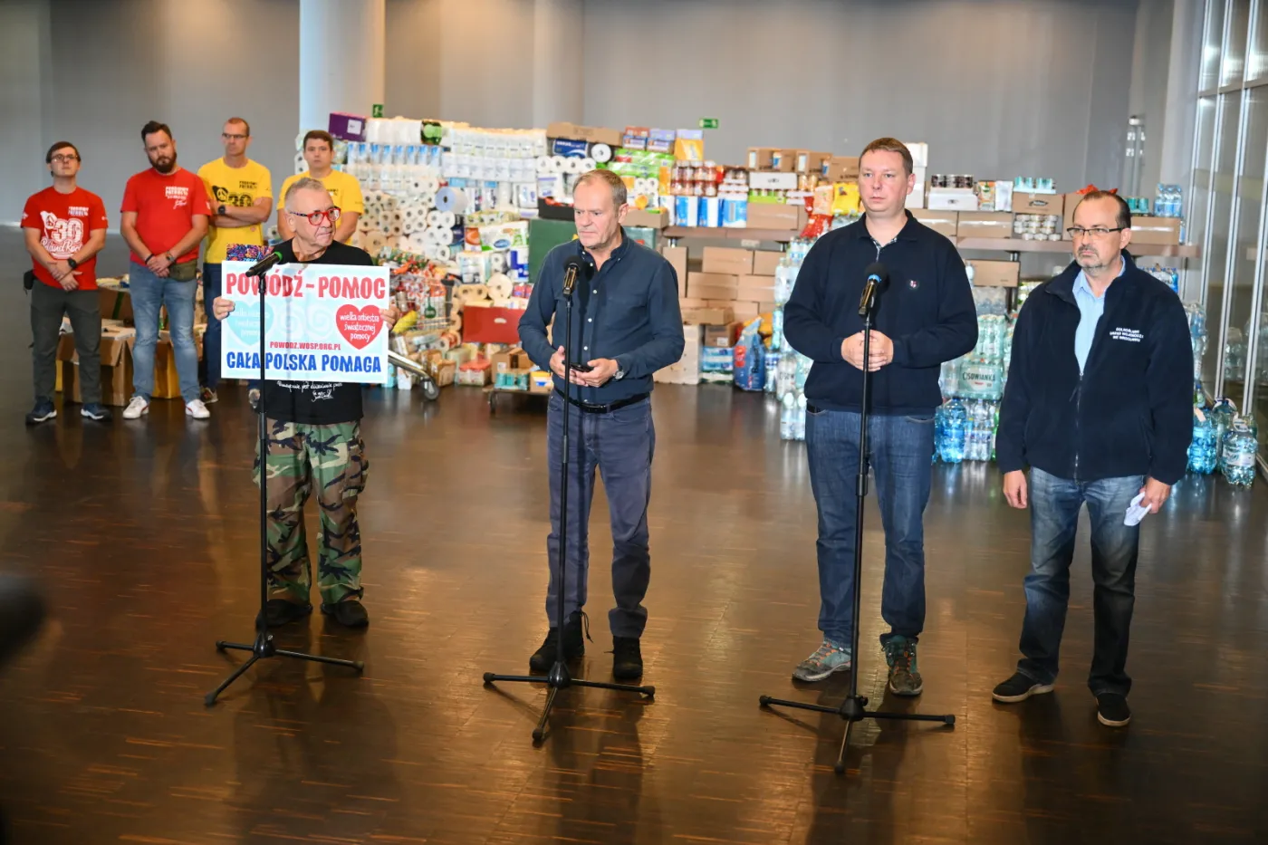 Polska pomaga powodzianom. Sprawdź, jak można się włączyć w akcje
