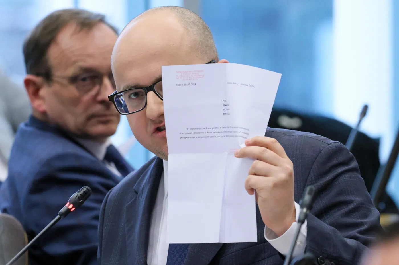 Matecki zatrzymany przez ABW w drodze do prokuratury. Poseł PiS usłyszy sześć zarzutów