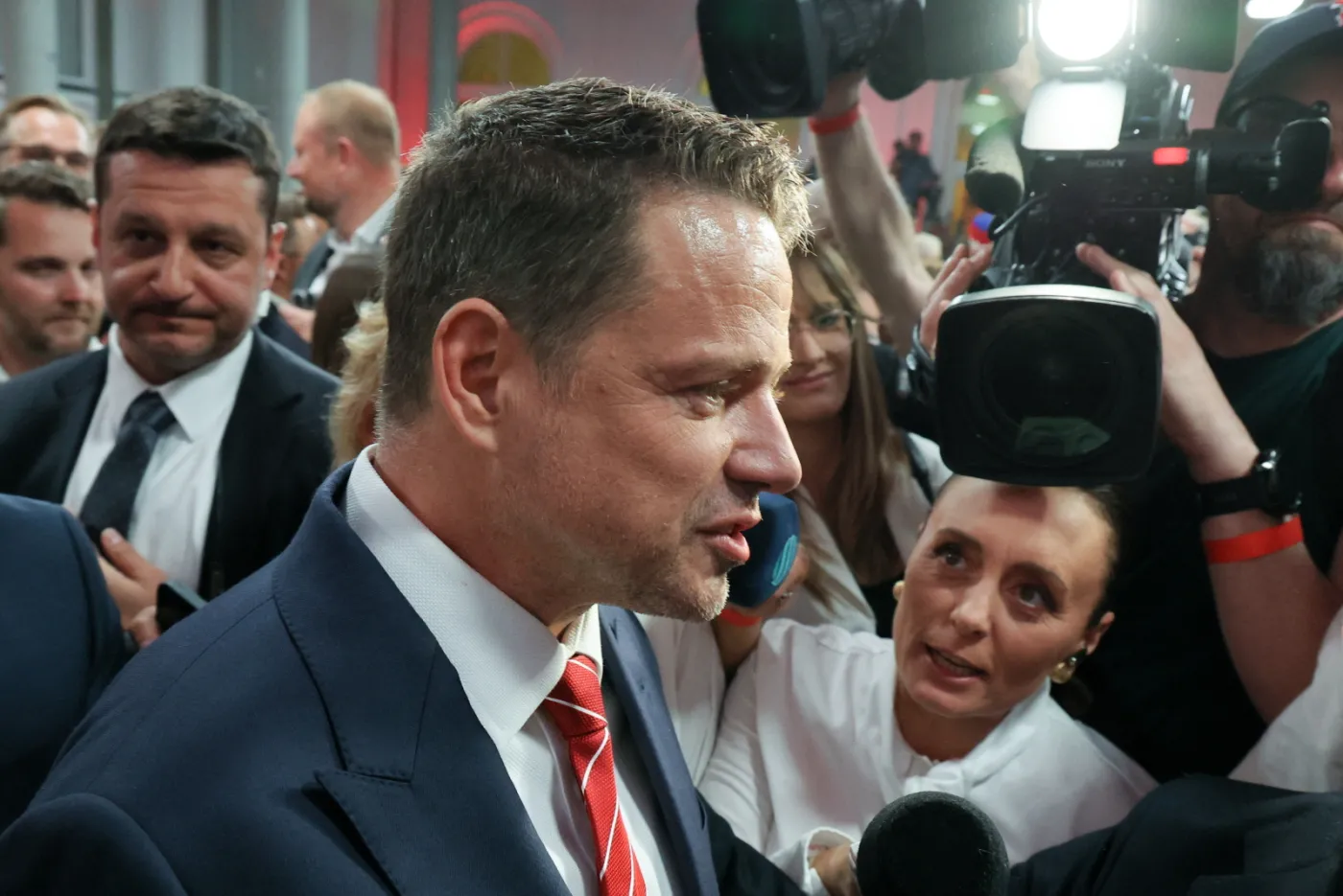 Wyniki wyborów prezydenckich 2025: Zdecydowało 370 tys. głosów. To najmniejsza różnica w historii