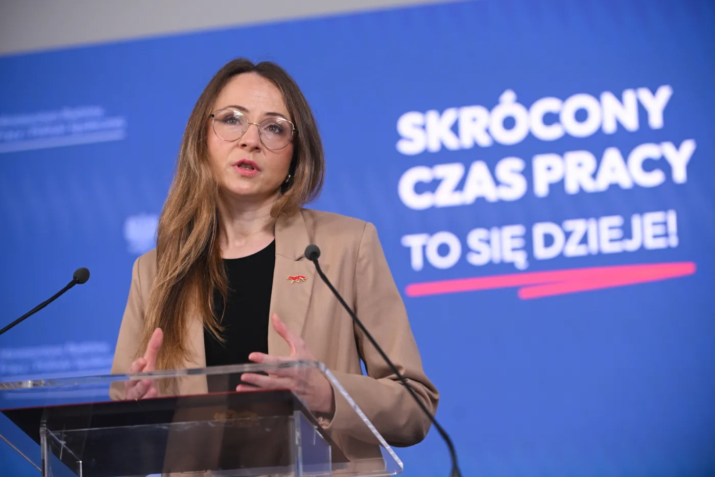 Rekordowe zainteresowanie pilotażem skróconego czasu pracy. Jakie firmy biorą udział w pilotażu?