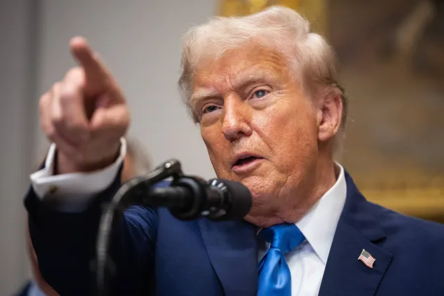 „Rosja wygląda jak papierowy tygrys”. Trump krytykuje działania Putina