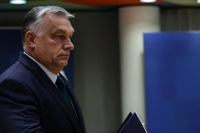 Węgry wciąż blokują 50 mld euro dla Ukrainy. Trwają negocjacje z Orbanem