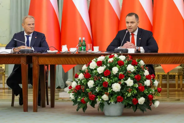Posiedzenie Rady Gabinetowej: Wymiana złośliwości między Nawrockim a Tuskiem