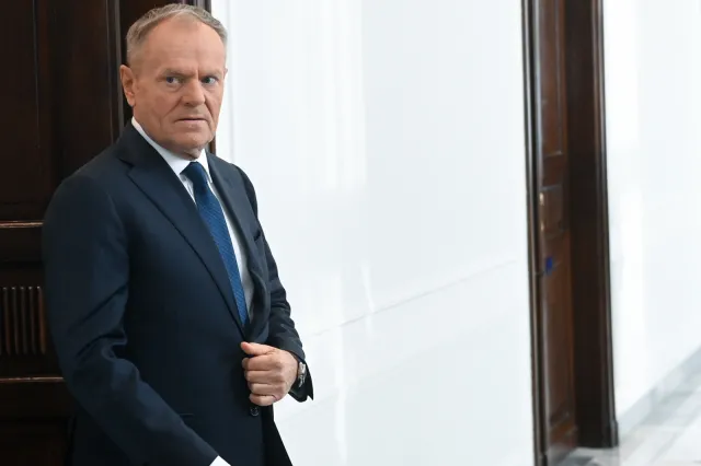 Tusk w Sejmie prosi o odrzucenia weta prezydenta do ustawy o kryptoaktywach. Podczas tajnych obrad podał nazwę konkretnej firmy