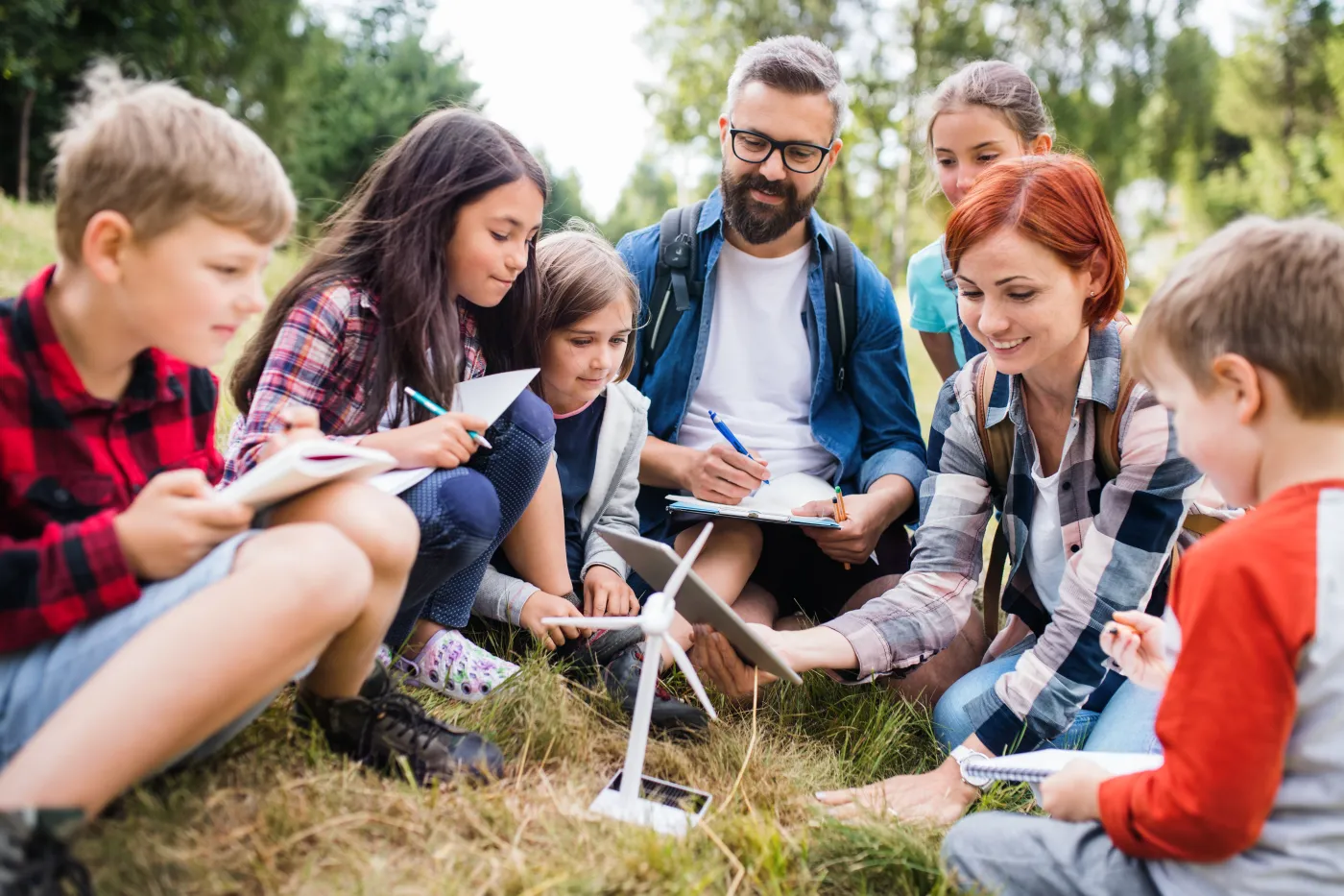 Do 6 lutego nauczyciele muszą otrzymać wyrównania za godziny ponadwymiarowe. Resort edukacji nie rozwiał wszystkich wątpliwości