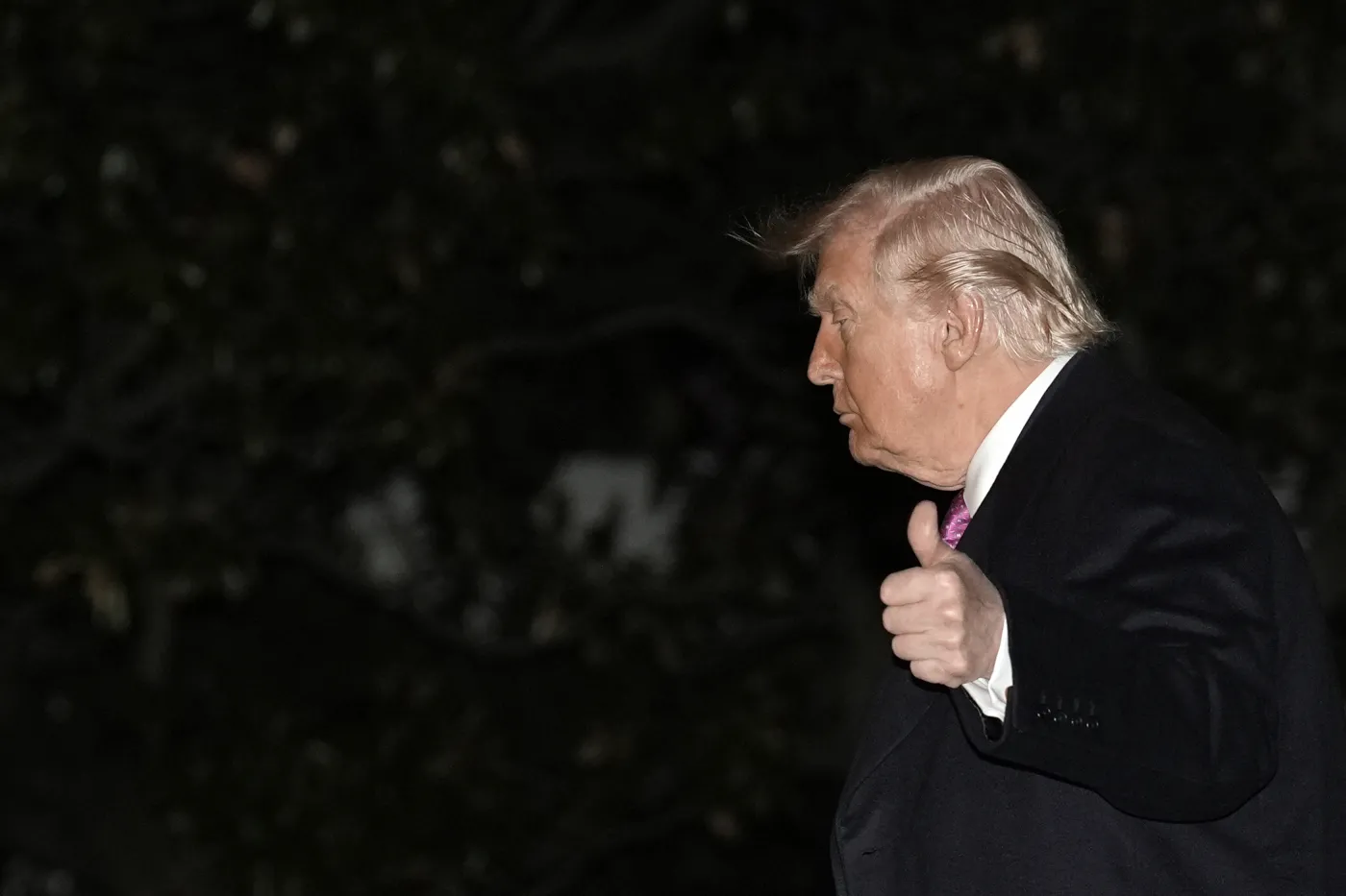 Relacje USA z Iranem. Trump: Nowi rządzący są bardzo rozsądni, ale z Iranem wszystko jest możliwe