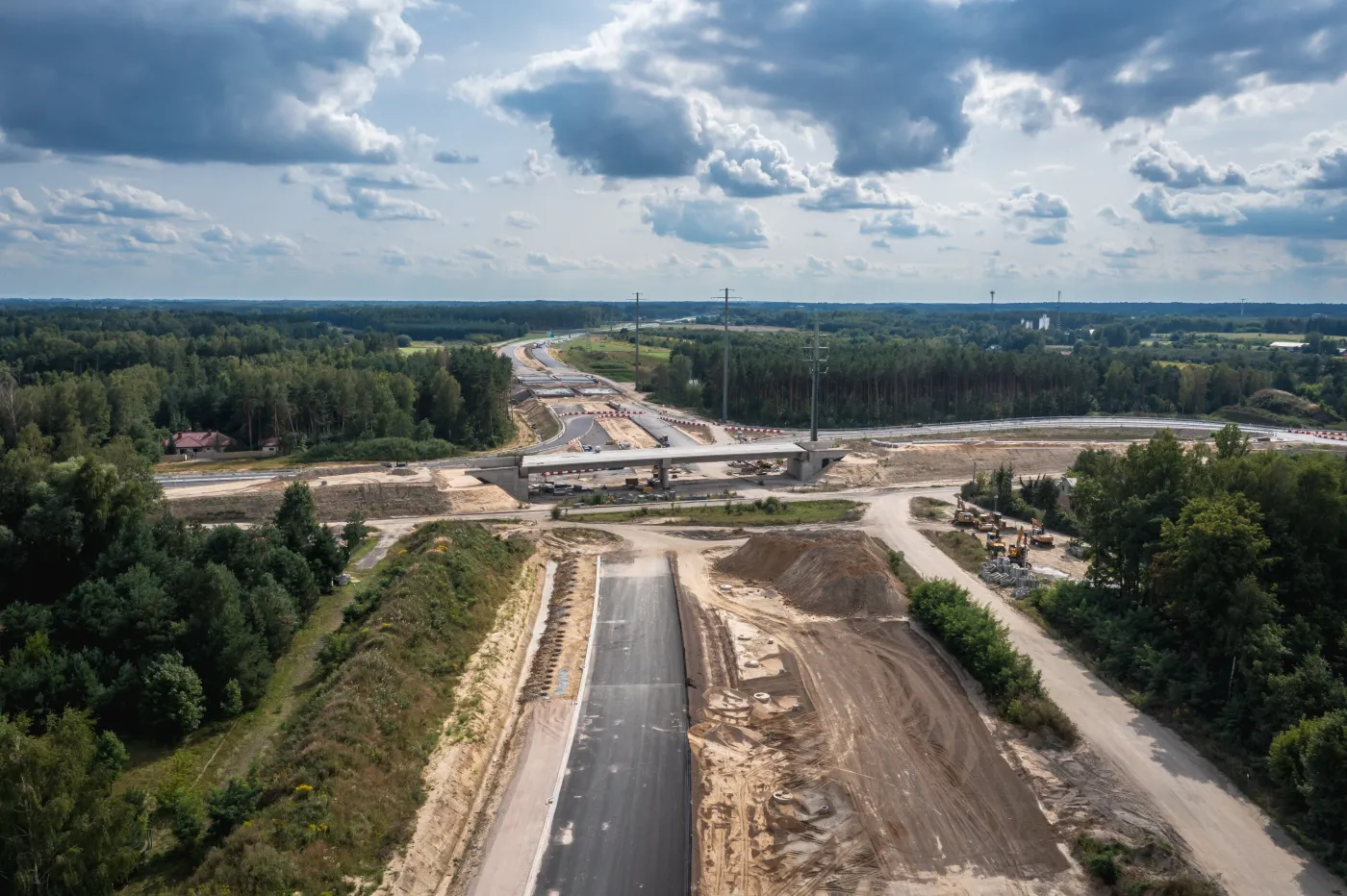 Droższe odwołania mają przyspieszyć inwestycje infrastrukturalne