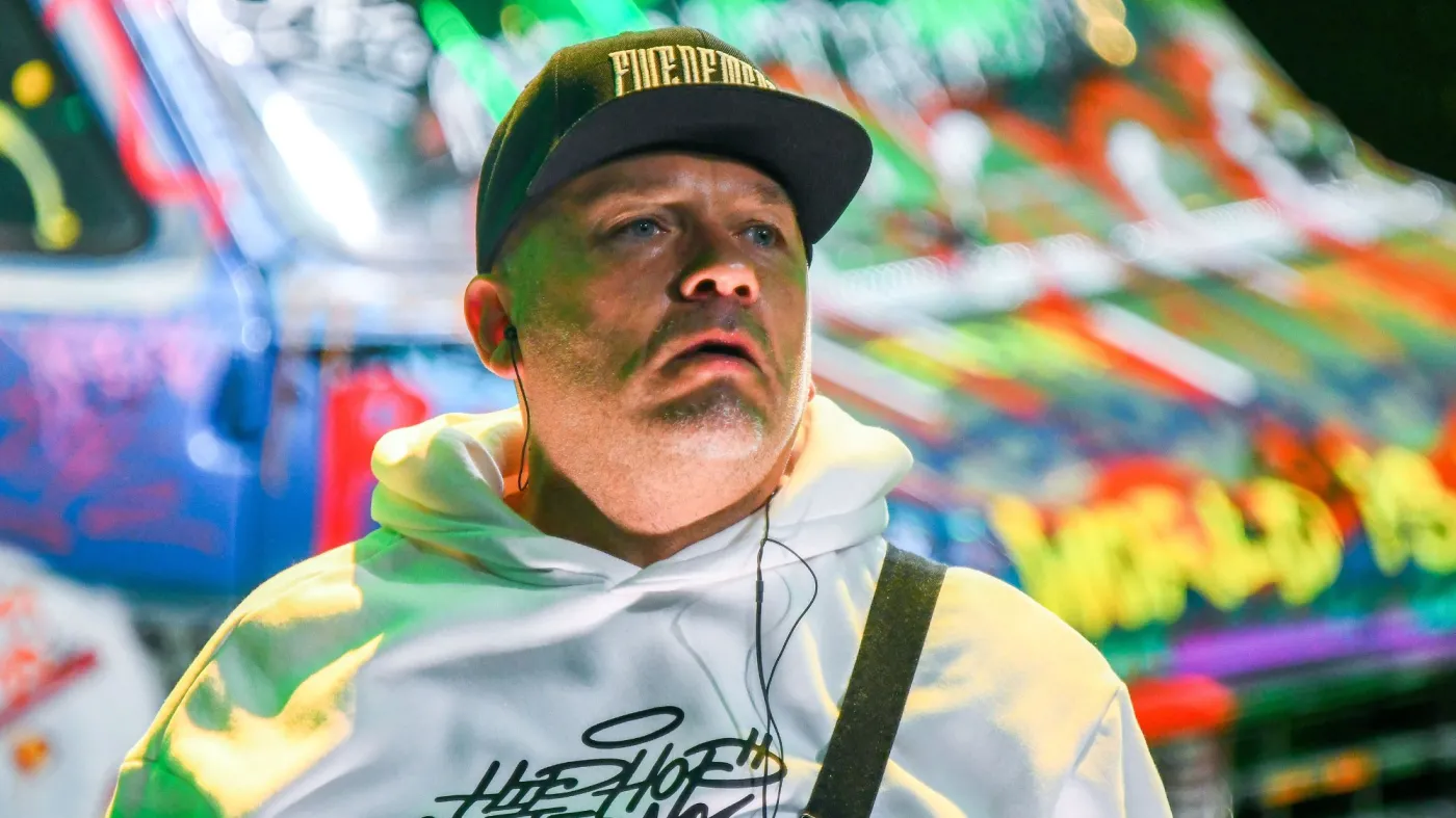 Piotr Więcławski (Vienio) – raper, wokalista, autor tekstów