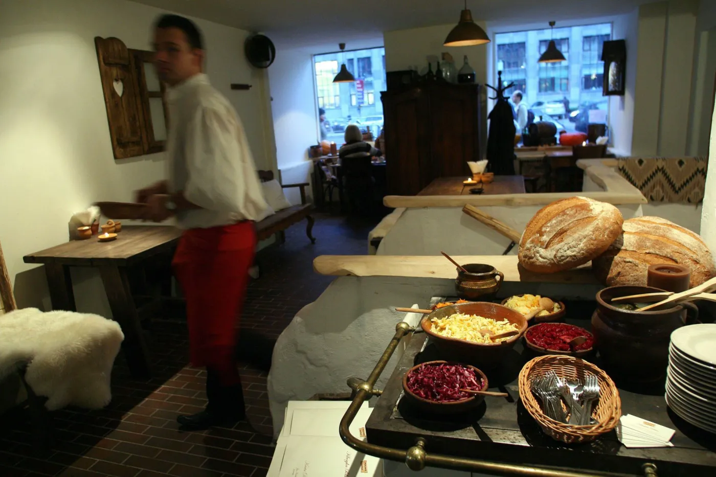 Francuski bank doprowadził do upadku sieć restauracji Polskie Jadło. Jest wniosek o upadłość układową