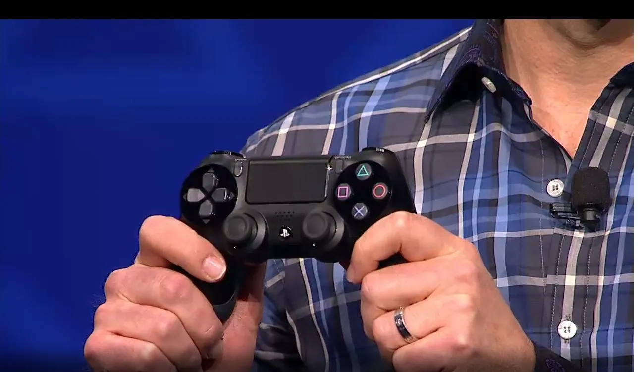 Playstation 4 oficjalnie zapowiedziana. Do gry wykorzystamy też tablety