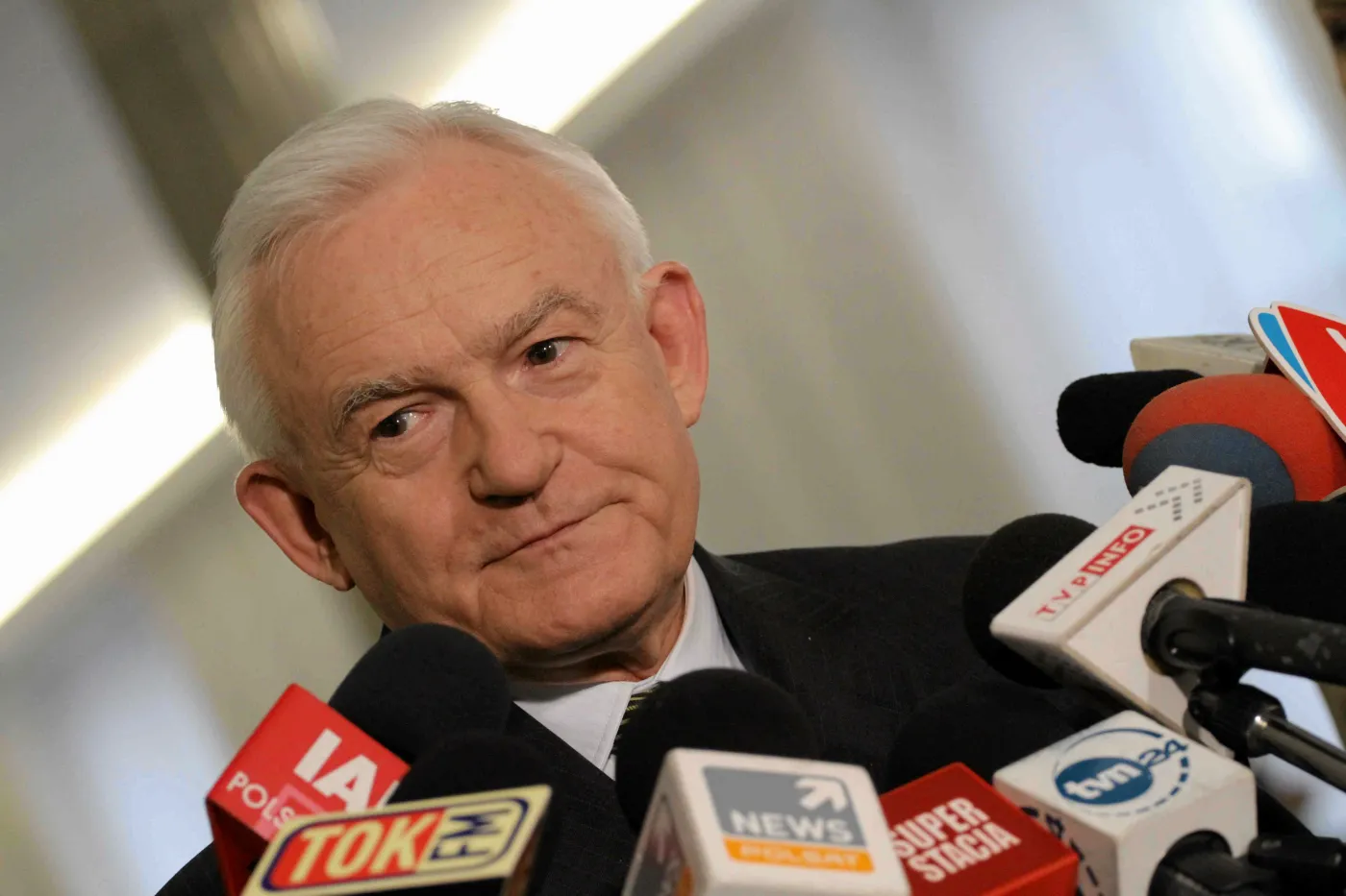 Miller: SLD nie będzie umierać za Palikota