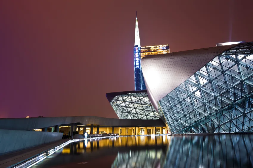 1240811-opera-istock.jpg