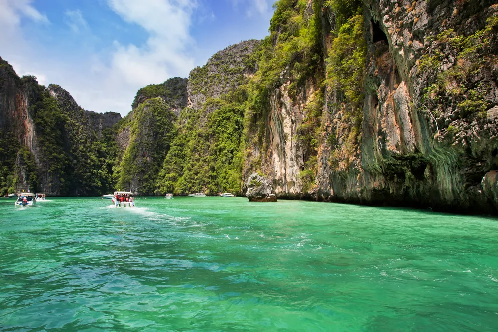 1258351-phi-phi-ley2.jpg