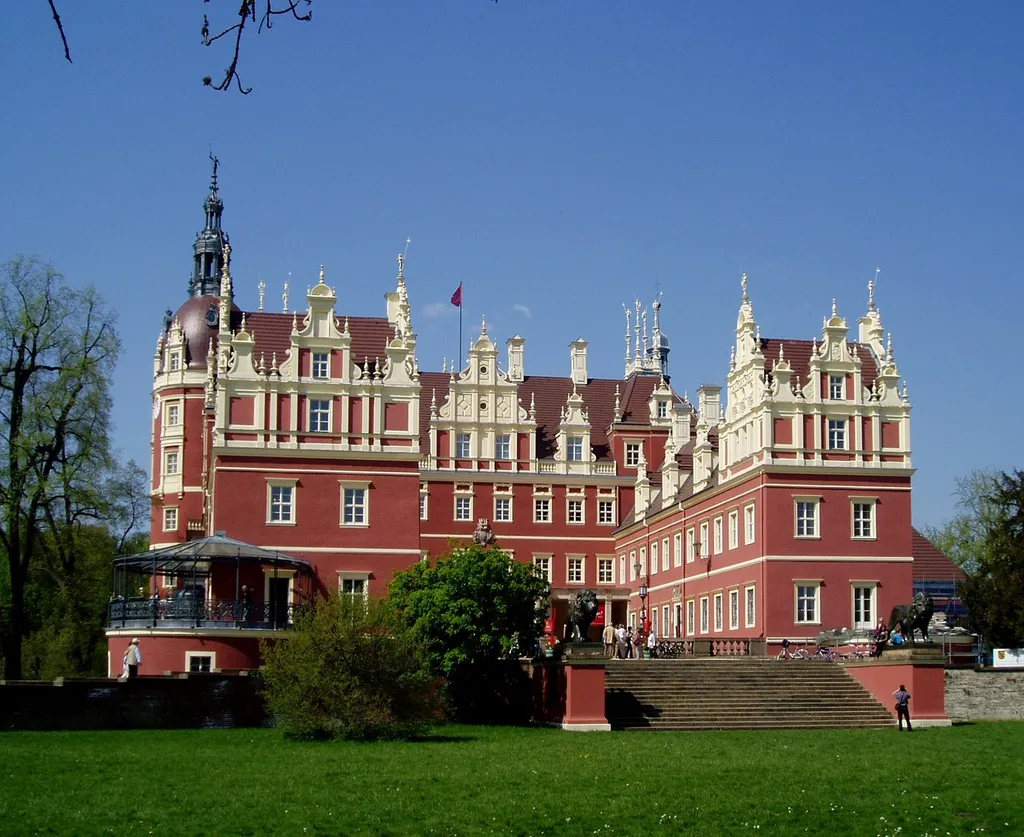 780005-park-muzakowski.jpg