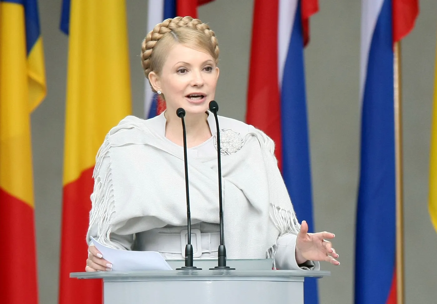 Europosłowie bronią Tymoszenko, ale nie chcą "bojkotować społeczeństwa" Ukrainy