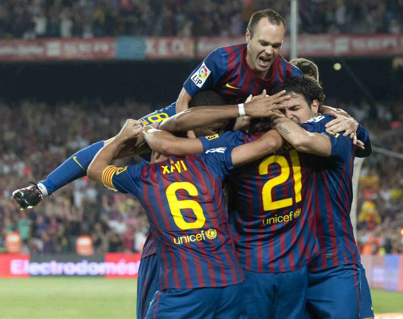 866153-messigoal4-bev.jpg