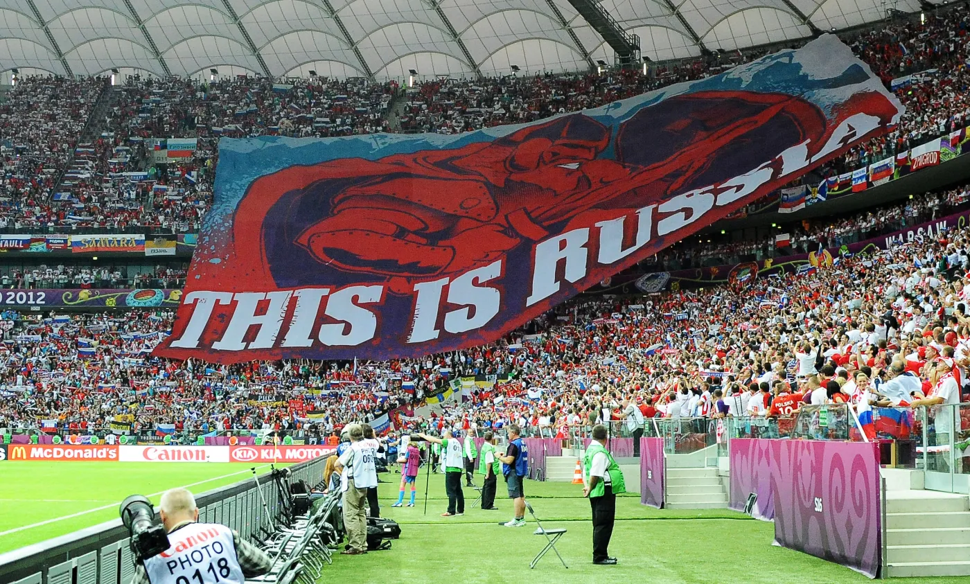 Euro 2012 ratują finansowo kibice polscy i rosyjscy
