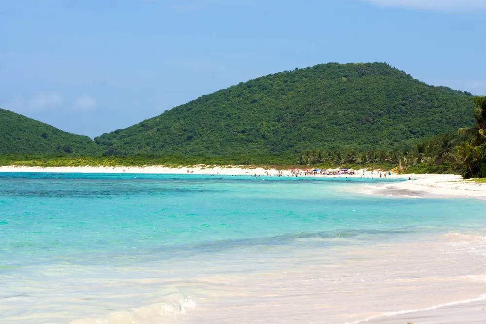 1650613-flamenco-beach.jpg