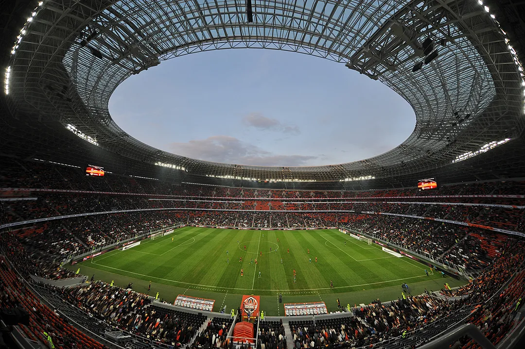 Ukraińskie problemy ze stadionami rok po Euro 2012
