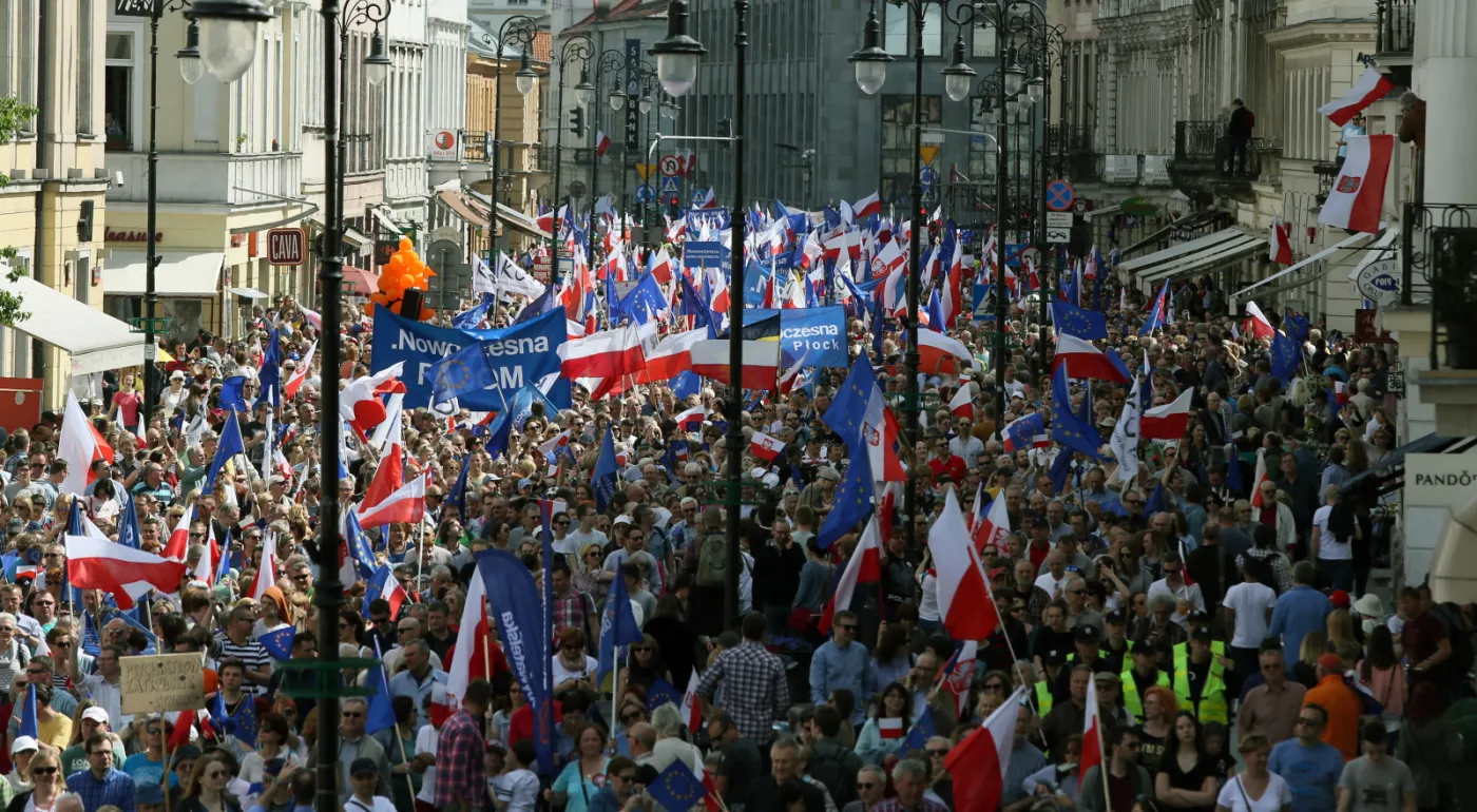 Trzy marsze z okazji "Dnia Europy". Było spokojnie i bez incydentów