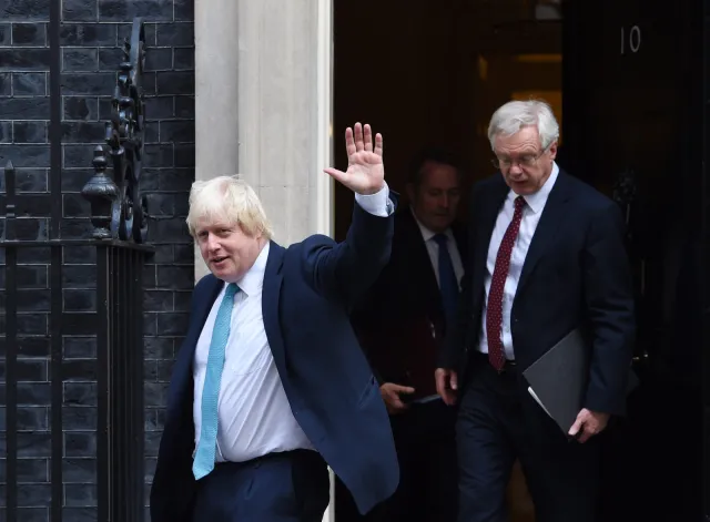 Johnson: Pokój na wschodzie Ukrainy zależy od Rosji