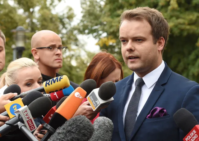 Bochenek: Nie słyszałem o planach zmiany na fotelu premiera
