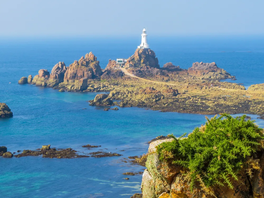 2382369-wyspy-guernsey.jpg