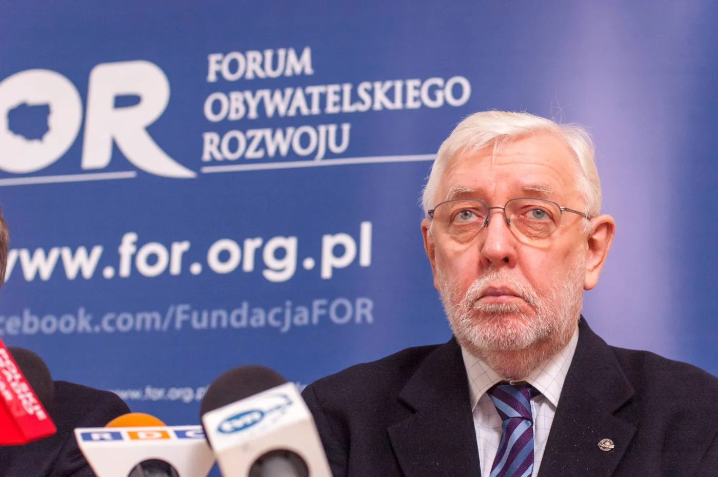 Stępień: Procedura TK w sprawie sejmowych uchwał miała normalny przebieg