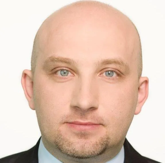 2439794-pawel-zalewski.jpg