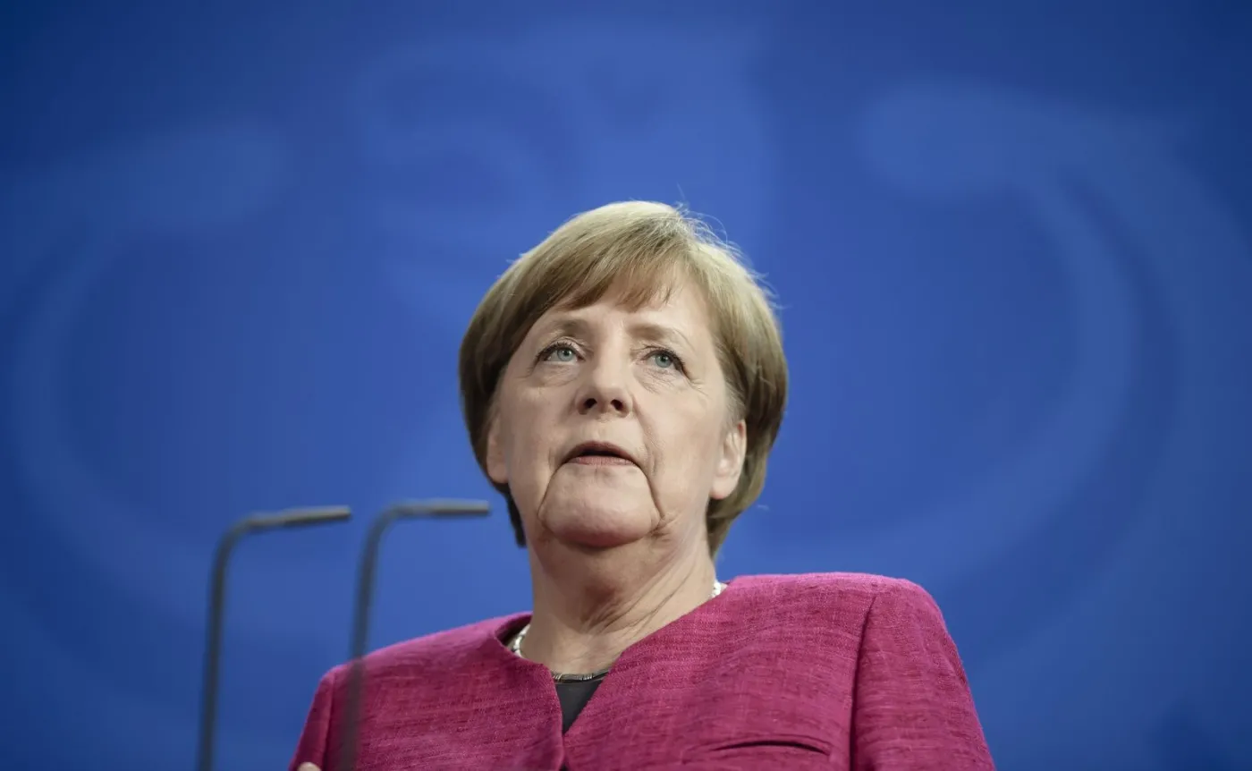 Miłosz: Merkel rozkłada Schulza. Do ogrania został jej Putin