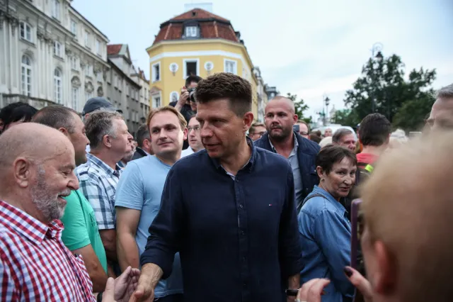 Petru: Projekt ustawy ws. SN to zamach na fundamenty polskiej demokracji