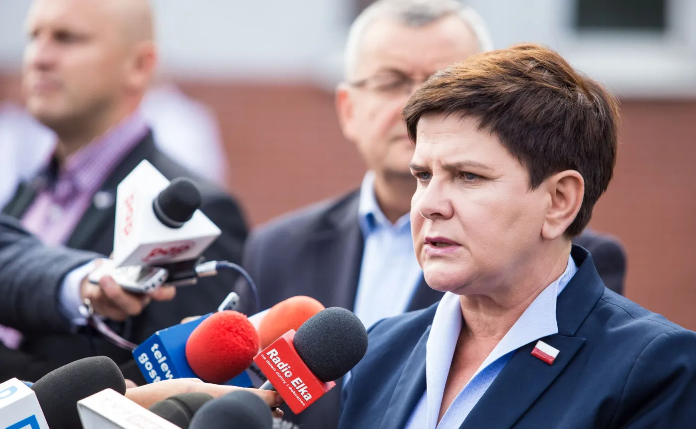 Premier: Nie będzie teraz zmian w rządzie. Macierewicz to skuteczny minister