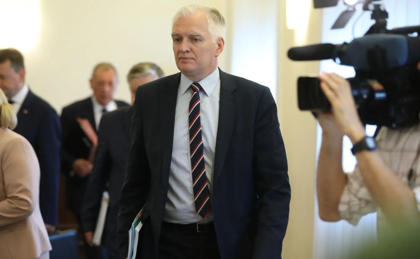 Gowin zapowiada zmiany w szkolnictwie wyższym. Eksperci z KE oceniają "konstytucję dla nauki"