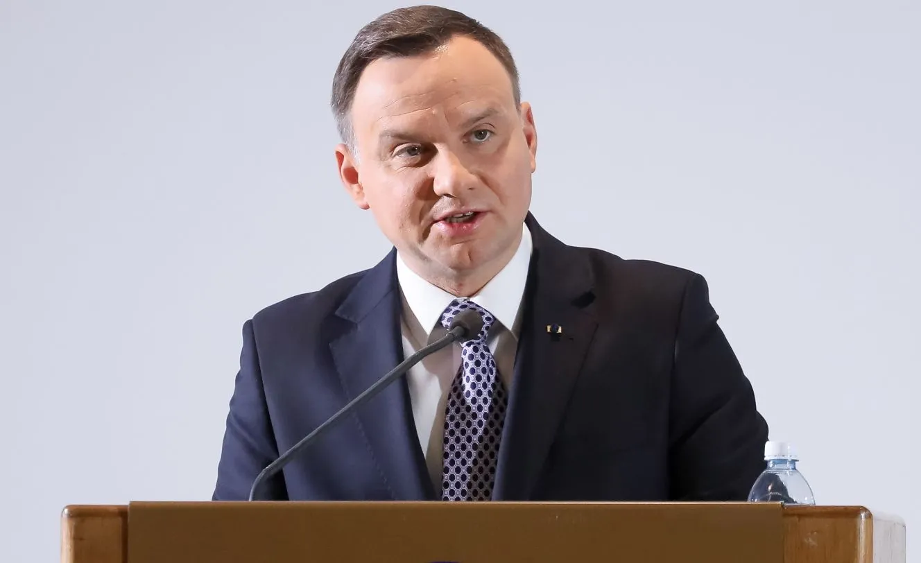 KRS: Prezydencki projekt o KRS tworzy "niebezpieczny precedens"