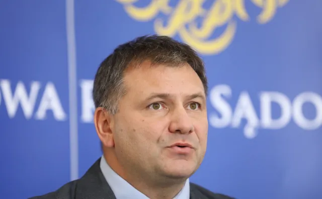 KRS odpiera argumenty asesorów. Żurek: Nie mogliśmy wezwać do "uzupełnienia braków"