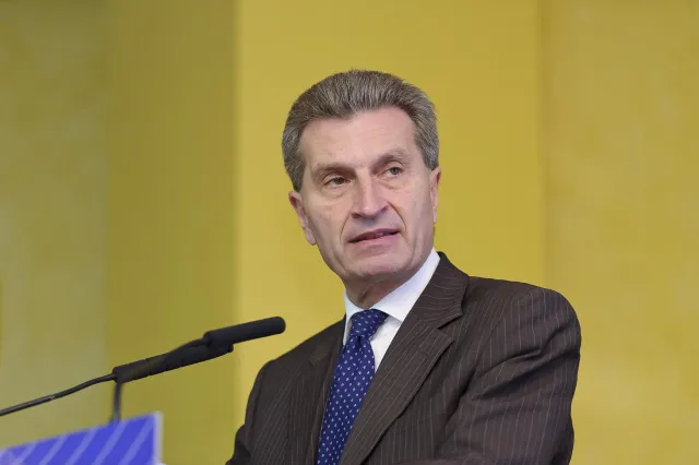 KE: Następny budżet UE na 7 lat z cięciami w polityce spójności