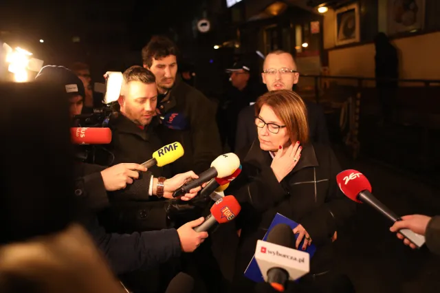 Komisja ds. Amber Gold. Beata Mazurek podaje nazwiska kandydatów PiS