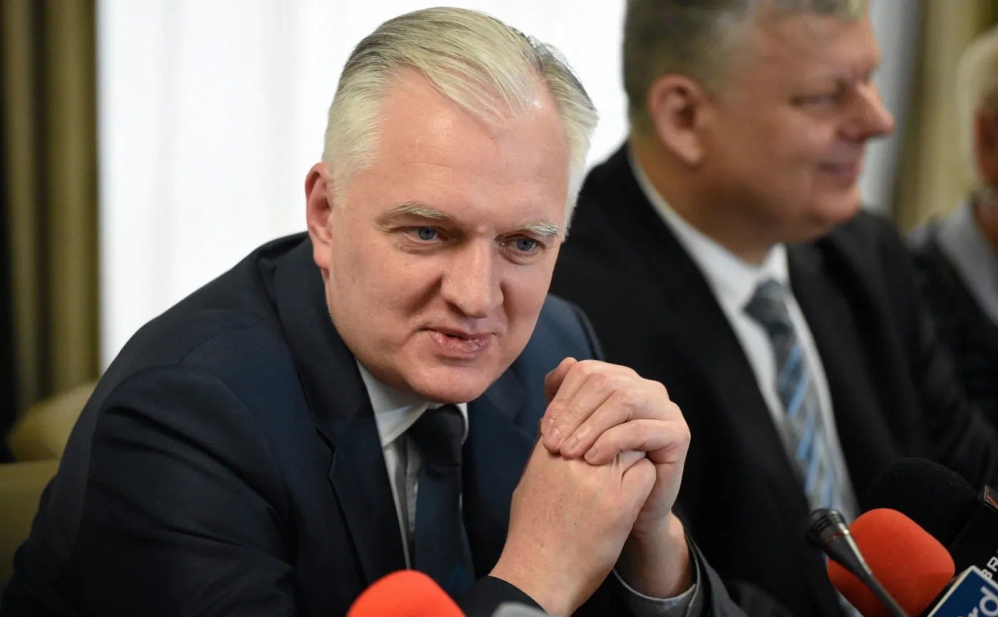 Gowin i Błaszczak o podróży z przebitą oponą: Procedury zostały zachowane